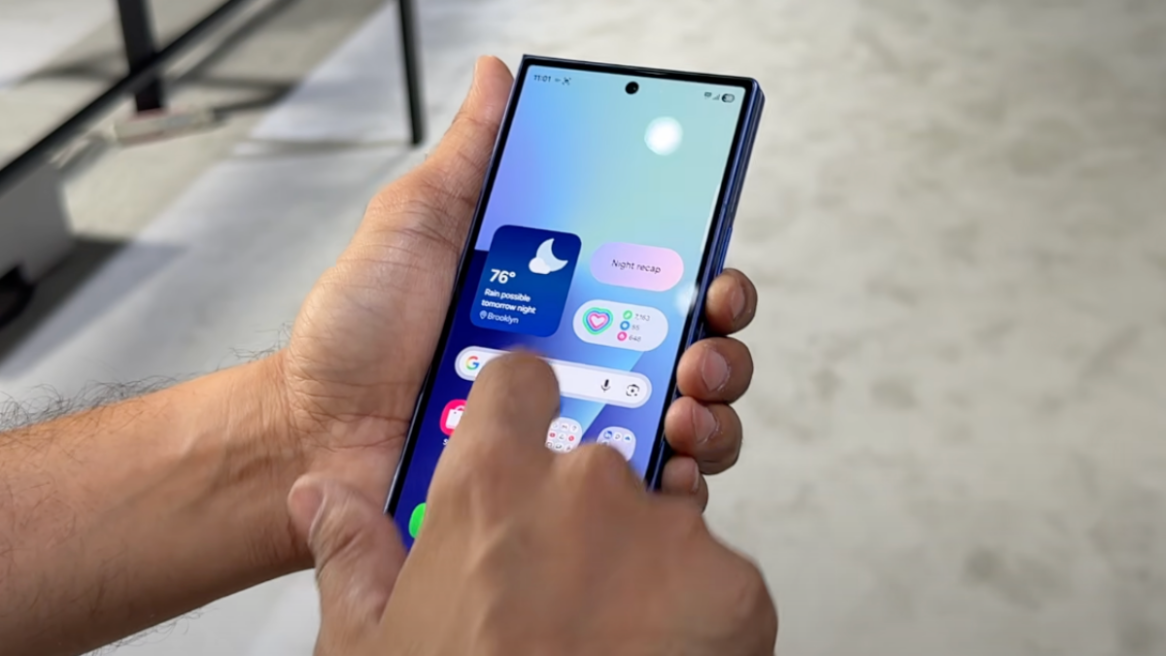 Samsung Galaxy Z Fold 7 in hand usage